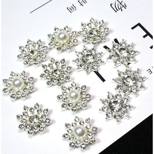 Vintage Shoes Charms for Croc DIY Shoe Decorations 2021 Fashion Women Shoe Buckle Croc Charms Designer Clogs Accessories Trendy