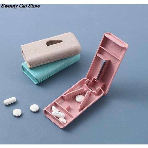 1PC Medicine Pill Holder Tablet Cutter Splitter Pill Case Mini Useful Portable Storage Box Pill Tablet Pill Cutter Divider