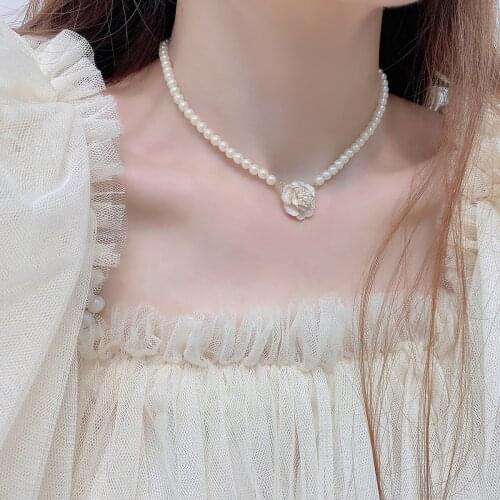 Exquisite Flower Pendant Necklace for Female Pearl Choker Stud Earrings Bracelet Party Jewelry Accessories Gift