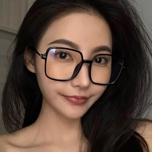 Classic Ultralight Glasses Frame Vintage Women Anti-blue Light Optical Eyeglasses Square Metal Myopia Glasses Computer