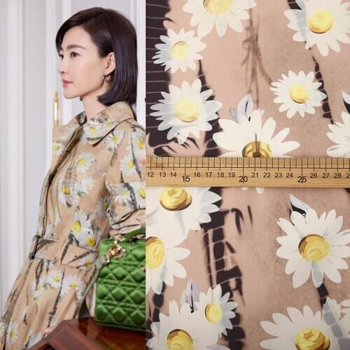 100x150cm White Small Daisy Print Four Way Stretch Polyester Fabric for Woman Dresses Blouse Pants Windbreaker DIY Sewing