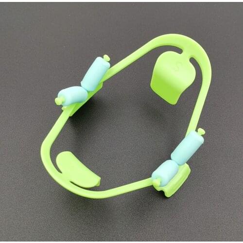 4pcs Child 3D Oral Retractor Dental Mouth Opener Dental Orthodontic Lip Retractor Professional Dentist Tool Dentistry Material