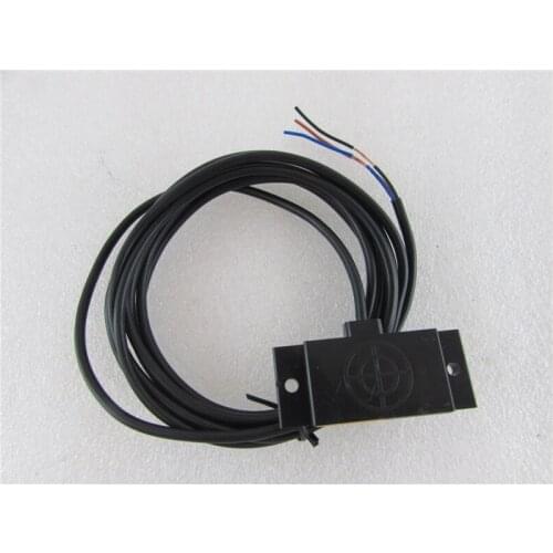 OMRON hall effect currents Sensor E2F-X5F1