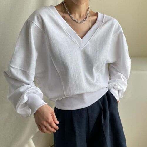 GLODTAOS Simple V-Neck Pullover Loose Casual Solid Color Bat Sleeve T-shirt Sweater