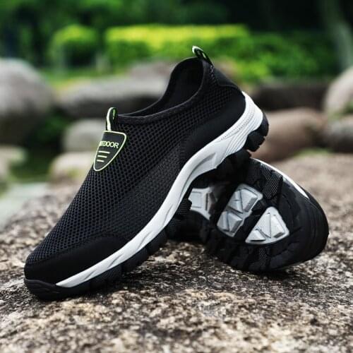 Mesh Slip-on Hiking Shoes Men Climbing Trekking Sneakers Non-slip Breathable Upstream Outdoor Sneakers Mountain Sport Male Shoes