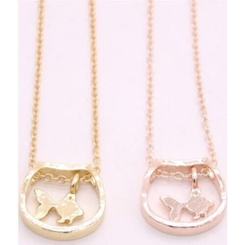 Hot fish and fish tank pendant necklace Child interest fish tank pendant necklace designed for women and