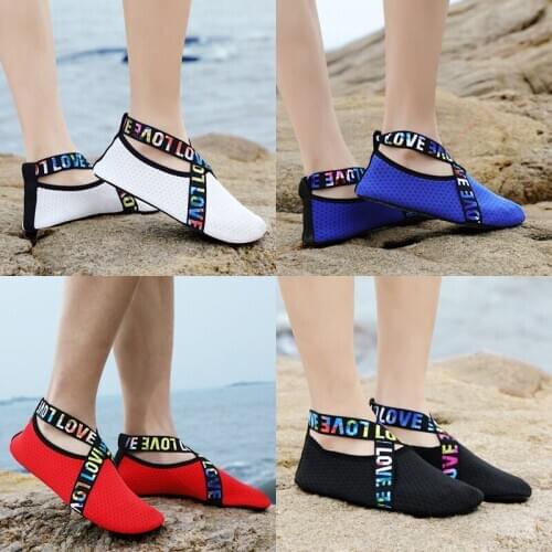 Summer Water Shoes Men Women Beach Slippers Aqua Shoes Woman Quick Dry Swimming Diving Socks Upstream Yoga Shoes Tenis Masculino