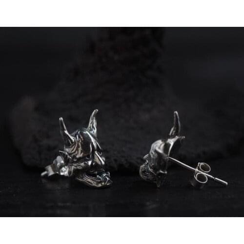 Retro Ghost Skull Stud Earrings Motorcycle Party Gothic Earrings Biker Jewelry Ox Horn Mask Earrings for Men Women Jewelry Gifts