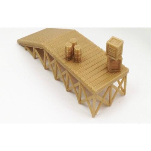 Train Railway Model Scene HO Ratio 1:87 Imitation Wood Freight Platform / Dock With Cargo Kit