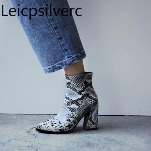 Autumn And Winter The New fashion Pointed zipper Color matching Thick heel High heel Short tube Womens Boots plus size 32-43