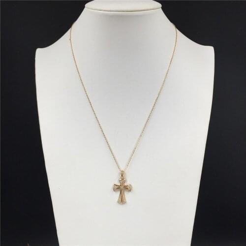 Gorgeous Gold Color Plating Zircon Paving Hollow Cross Necklace For Women Office Lady Dinner Party Decoration Jewelry
