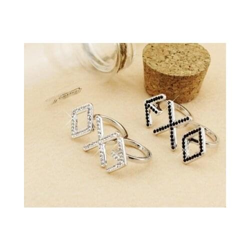 Moranrola Engagement Rings