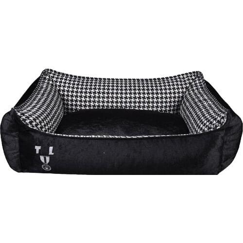 Tml Medium Black Color Indoor Cat Bed