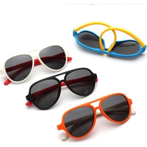 Silicone childrens polarized sunglasses 2019UV400 new men and women childrens sunglasses classic brand soft glasses
