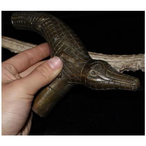 Chinois vieux pékin vieux marchandises cuivre crocodile tête béquille tête poignée