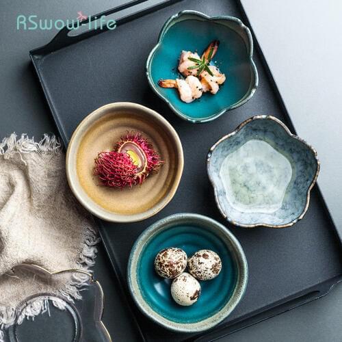 Japanese Style Creative Flower -Shaped Ceramic Small Taste Plates Household Hot Pot Vinegar Soy Sauce Plate Vegetable Dishes