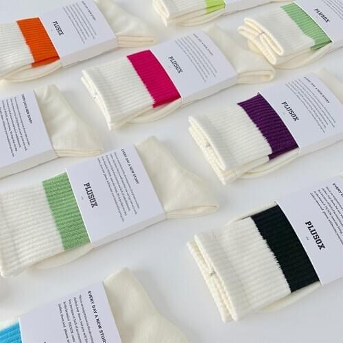 LEOSOXS New fashion mens and womens sports socks casual high purity contrast striped skateboard lovers middle cotton socks