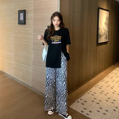Womens Summer New Suit Female Korean Version Loose Letter Printing Split Half-sleeved T-shirt Striped Wide-leg Pants Two-piece