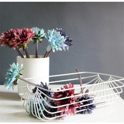 Chic Nordic Metal Table Storage Basket Graceful Scandinavian Rectangle Rose Gold Desk Storage Basket Fruit Organizer Home Decor