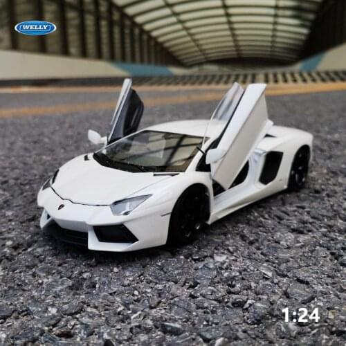 WELLY 1:24 Lamborghini Aventador LP700-4 Alloy Diecast Model Vehicles Car Toy Miniature Scale Model Cars Toys Children Gift