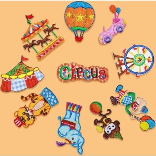 50pcs/lot Circus Ferris Wheel Embroidery Patches Letters Clothing Decoration Accessories Diy Iron Heat Transfer Applique