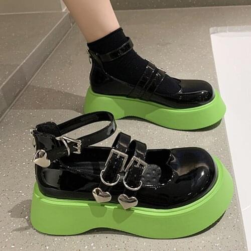 New Heart Buckle Platform Mary Jane Shoes Women 2021 Ankle Strap Patent Leather Pumps Woman Thick Bottom Lolita Shoes