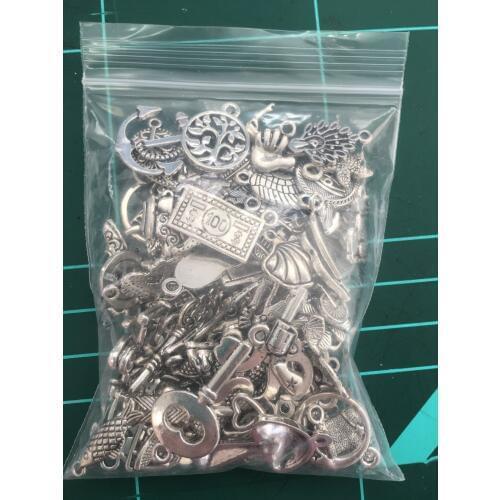 Wholesale 80pcs Random Mix different Tibetan Silver Charms Dangle Metal Alloy Charm fit Pendants for jewelry making