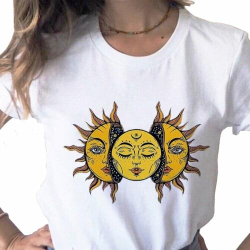 Summer 2021 New Women Sun moon print ladies T-shirt casual basis O-collar white shirt short sleeve ladies T-shirt,Drop Ship