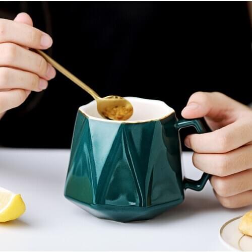 Nordic Creative Mugs Coffee Cups Ceramic Large Water Cup European Nordic Ceramic Coffee Mug Cup Tazas De Cafe Household BB50