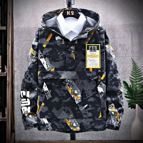 Men Harajuku Camouflage Jackets Coats New Nice Spring Japanese Streetwear Vintage Windbreaker Korean Hooded Bomber Jackets 4XL