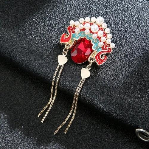 Peking Opera Collar Pins Brooches Retro Chinese Style Flower Dan Pin Mens Suit Shirt Neckline Accessories Couple Crystal Brooch