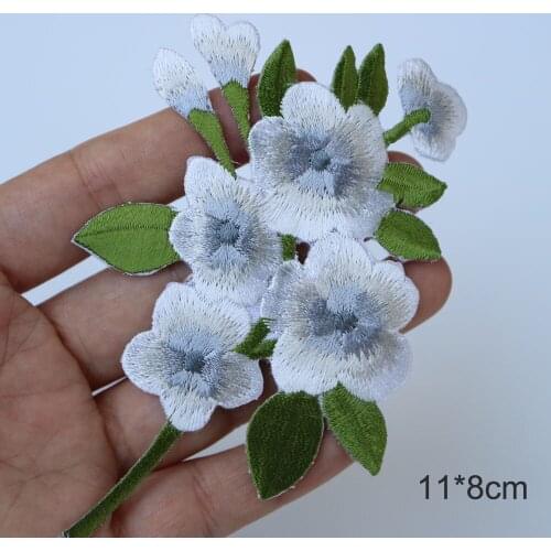 Fashion Embroidery Flower patches for clothes Iron on parches appliques for clothing Floral badge parches para la ropa
