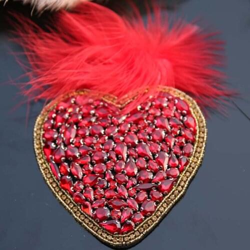 10*10cm red fur heart patches for shoes para vestuario decorative sew on designer patches for jeans parches bordados para ropa
