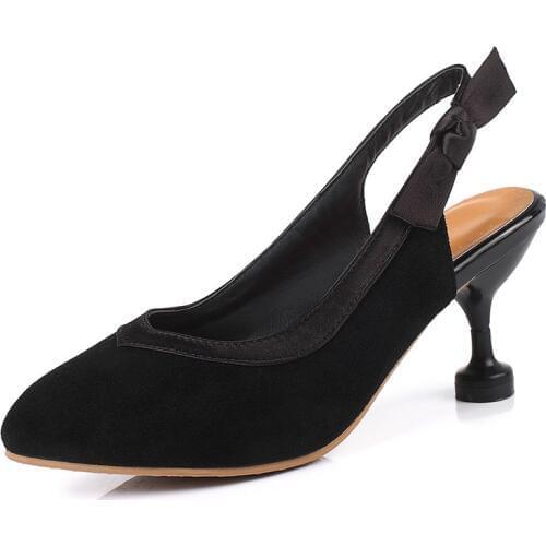 Fashion cat with sandals 2019 spring and autumn new with a pointed 30-43 size code Baotou sandals