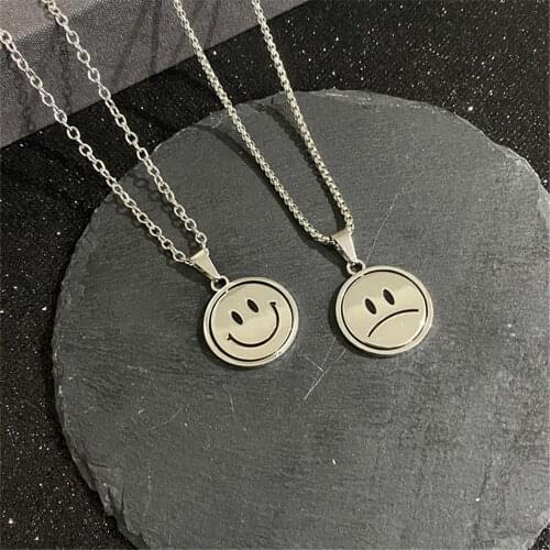 Cute Double-sided Rotating Smiley Face Pendants & Necklace Women Simple Design Silver Color Smiling Faces Choker Jewelry A976