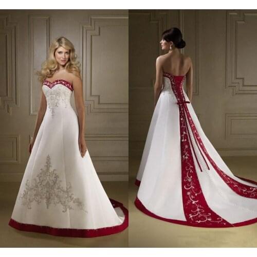 Vintage Red And White Satin Embroidery Wedding Dresses Retro Strapless A Line Court Train country Bridal Gowns vestidos Plus