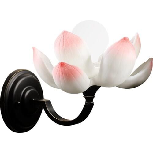 Southeast Asia Lotus Wall Lamp Creative Balcony Aisle Chinese Style Living Room Bedroom Iron Bedside Lamp Zen Flower Wall Lamps