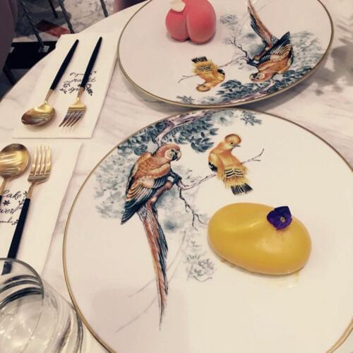 Chinese Ink Painting Flat Plates Bone China Food Dinner Plate Golden Edge Food Tray Animal Forest Serie Dishes Ceramic Tableware