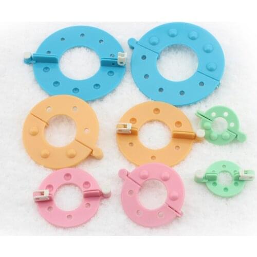 1Set 4 Sizes Pom Pom Maker Fluff Ball Weaver Needle Knitting Wool Tool Yarn Kit