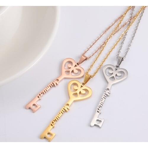 Lemegeton Personalized Customized Name Necklace Stainless Steel Key Heart Pendant Nameplate for Women Family Lover Jewelry