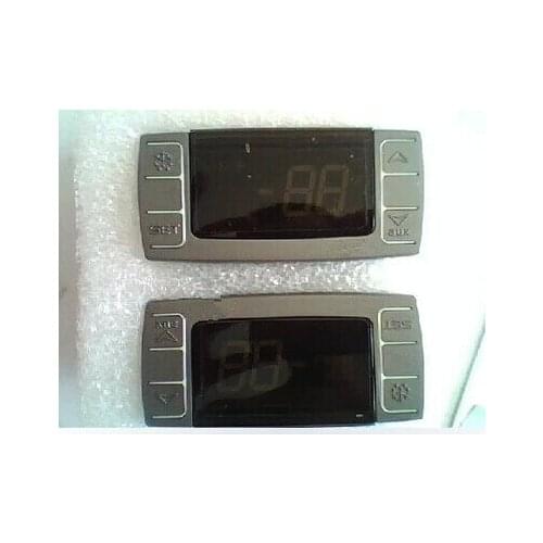 The temperature controller XR05CX new original & in stock