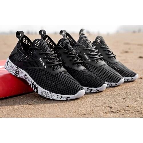 Mens Beach Shoes Outdoor Sports Style Leisure Breathable Hollow Comfortable Fashion Sneakers