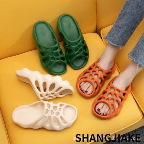 Mens Slippers Womens Slippers Fashion Hollow Thick-soled Couples Wear Soft-soled Sandals Women Slippers Men