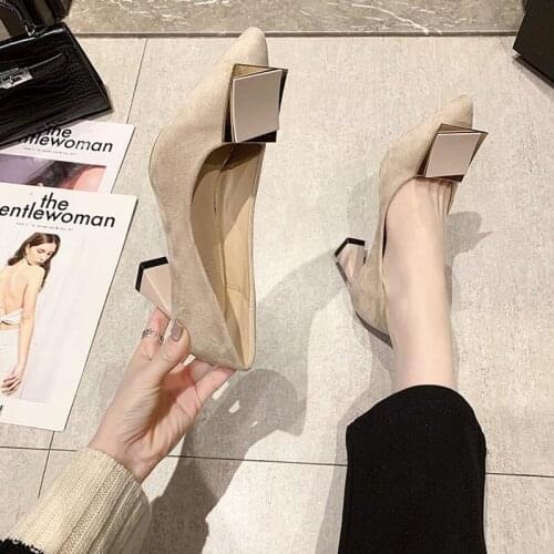 Pointed single shoes women 2021 new spring and summer Korean version of the simple fairy style lady scoop shoe cover foot