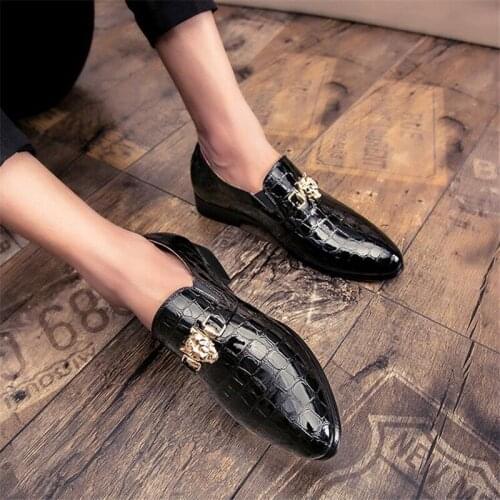 New Italian Luxury Brand Mens Dress Loafers Fashion Pointed Toe Slip On Business Formal Wedding Party Shoes S28