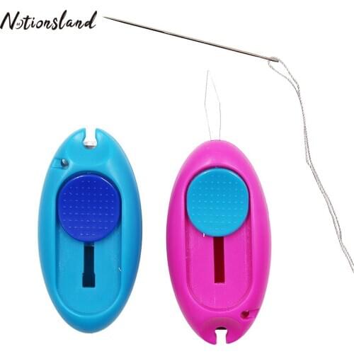 Random 1pc Multifunction Hand Needle Threader Sewing Thread Threader with Thread Cutter for Needlework Sewing Tool