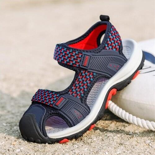 Boys' sandals 2021 summer new fashion color matching childrens Baotou sandals air cushion soft sole antiskid beach sandals