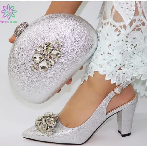 New Italian Silver Color Shoes And Purse Set Nigerian Decorated With Rhinestone Women Party Shoes And Bag Set