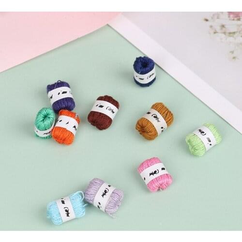 10pcs/set 1:12 Dollhouse Miniature Yarn Balls Doll House Decoration Pretend Toy Accessories High Quality