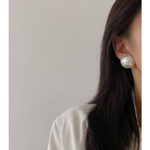 2021 Trend Jewelry Earrings Three Size Pearl Earrings For Female Stud Earrings Wedding Party Fashion Jewelry gift